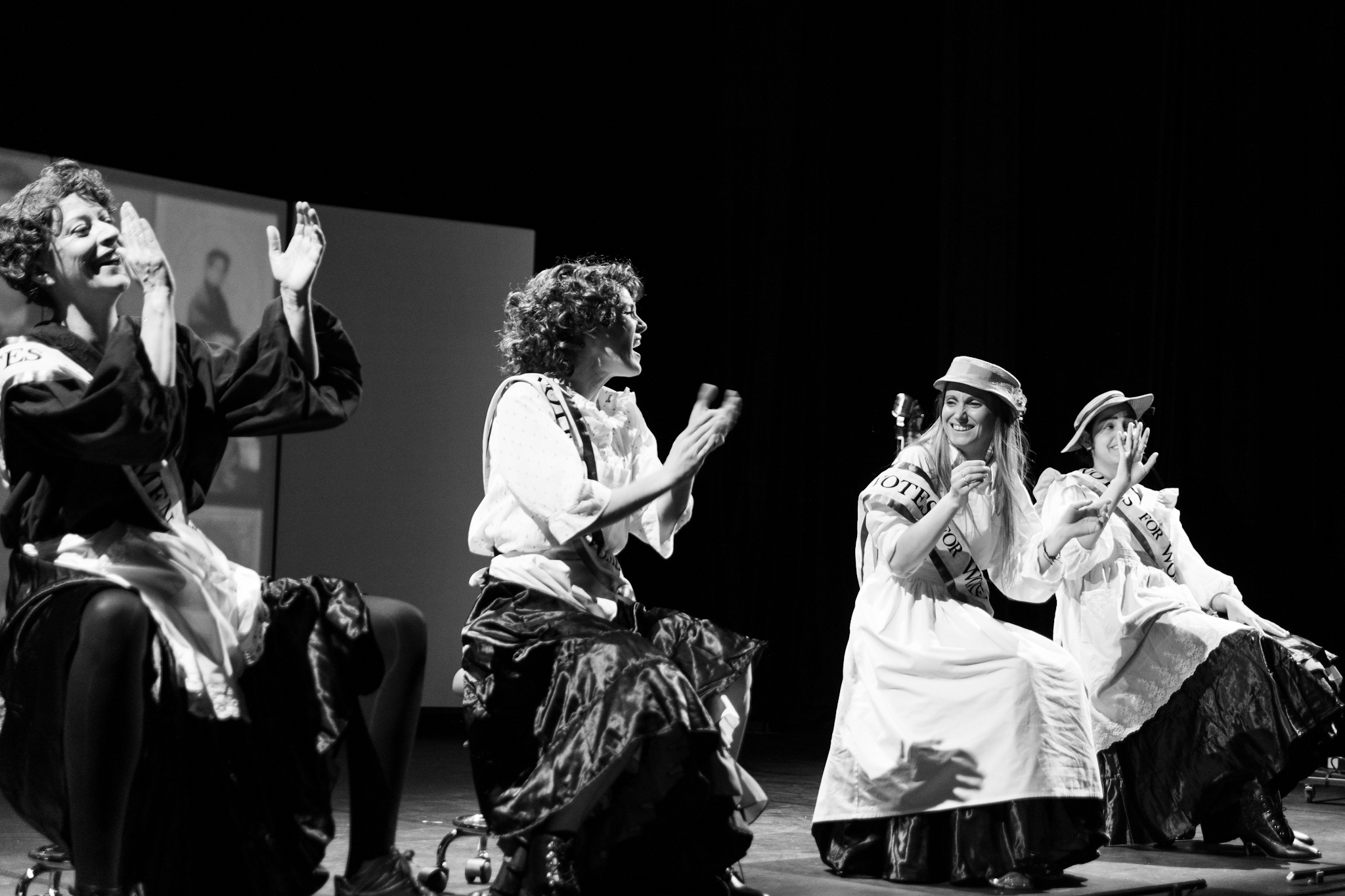 Photos, Cie La Bande à Mandrin, Héroïnes, Espace Jean Vilar de Bourgoin-Jallieu, Théâtre.