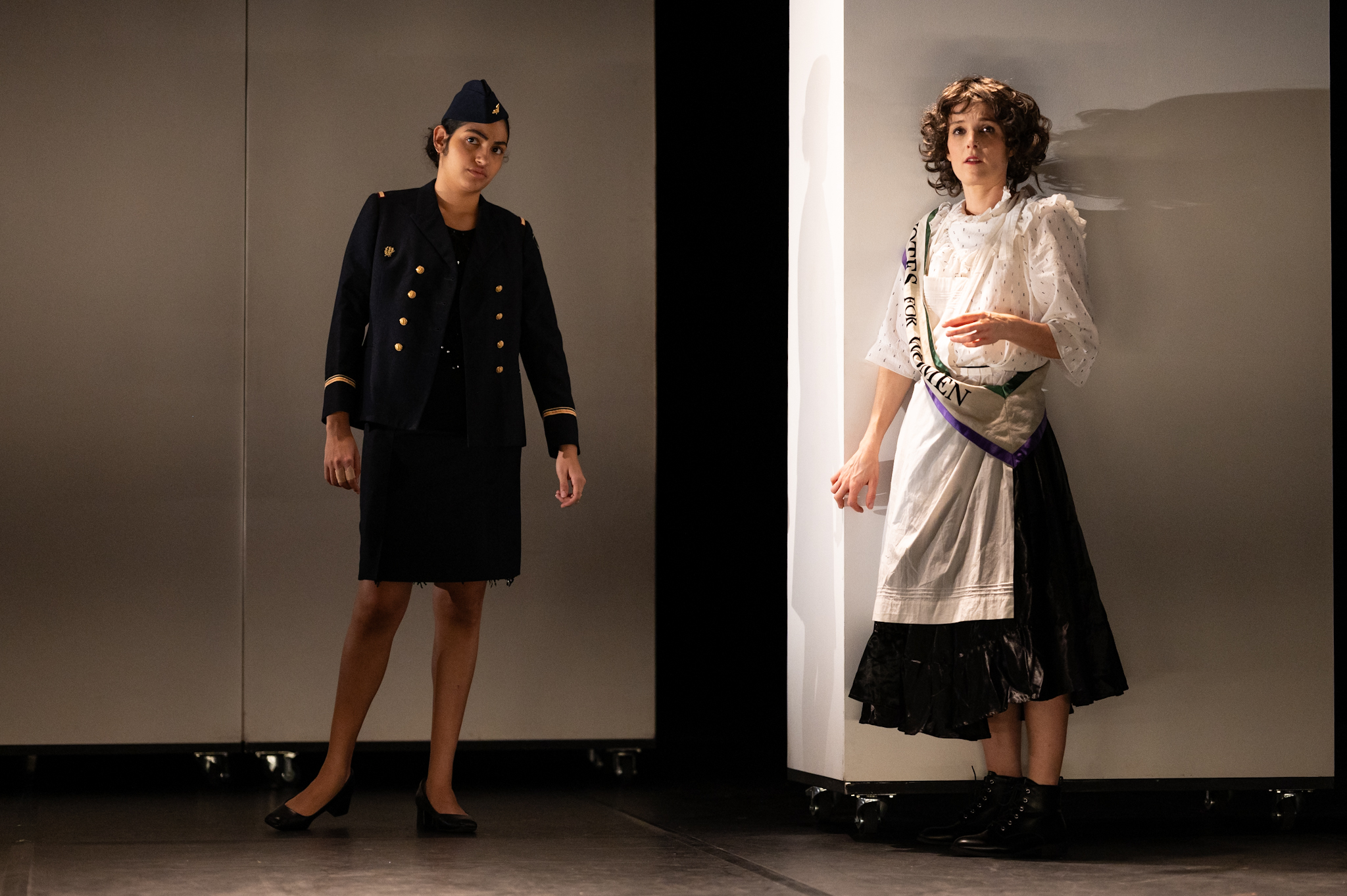 Photos, Cie La Bande à Mandrin, Héroïnes, Espace Jean Vilar de Bourgoin-Jallieu, Théâtre.